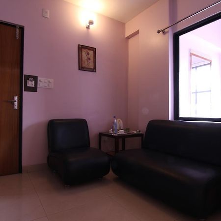 Hotel Rajawas Dibrugarh Экстерьер фото
