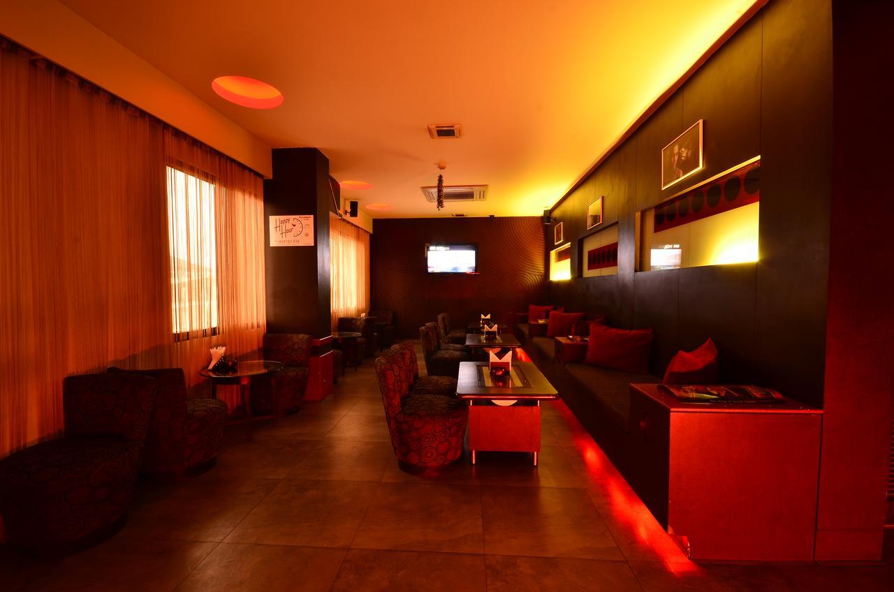 Hotel Rajawas Dibrugarh Экстерьер фото