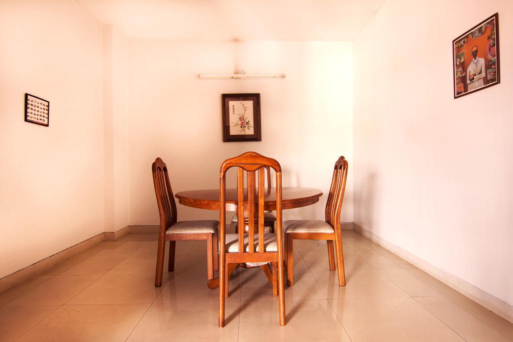 Hotel Rajawas Dibrugarh Экстерьер фото
